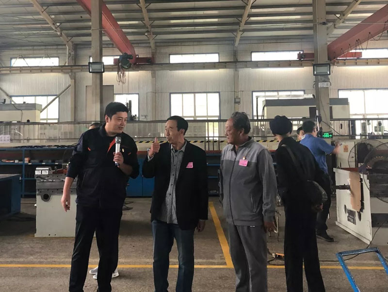 “九九重陽節(jié) 濃濃敬老情 ”信川機械舉行重陽節(jié)孝親活動