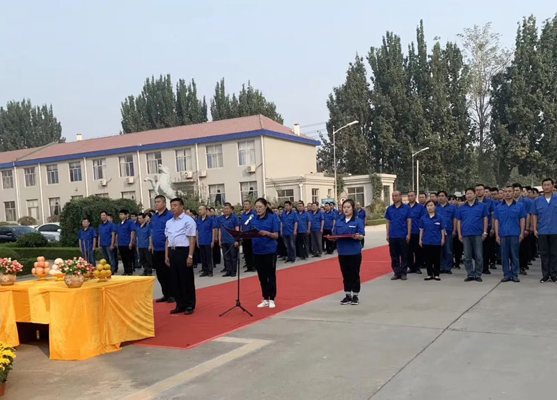 “風霜雪雨十二年 ，茁壯信川斗志堅”熱烈慶祝信川機械成立12周年！