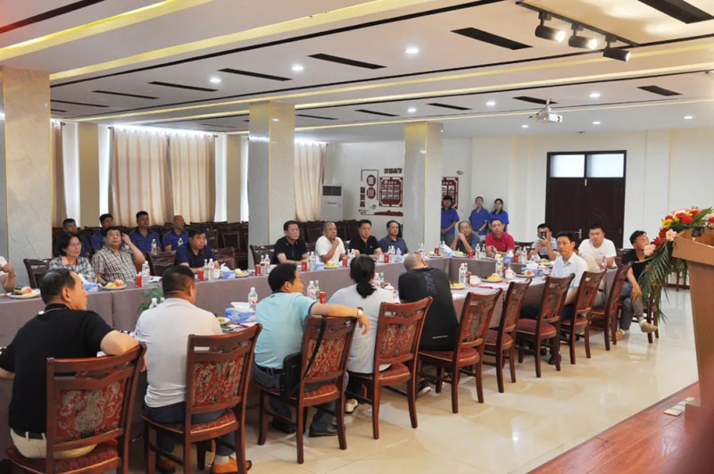 感恩有您，一路同行--熱烈歡迎保定包裝協(xié)會蒞臨信川參觀指導(dǎo)！