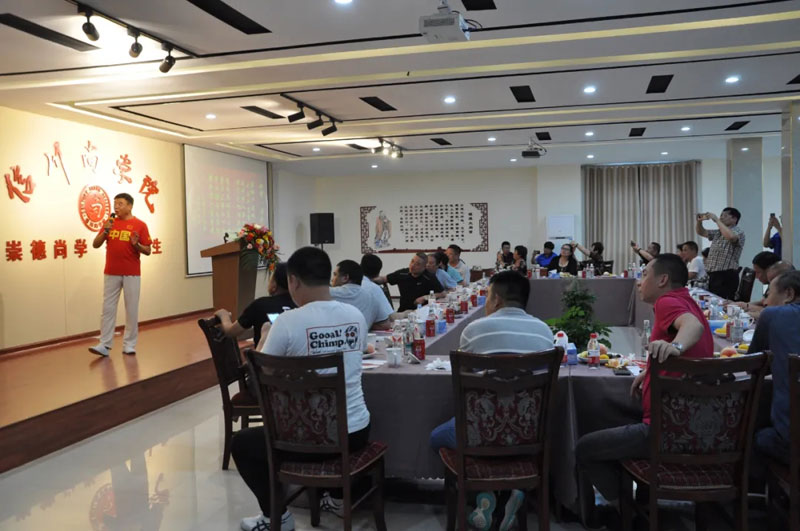 感恩有您，一路同行--熱烈歡迎保定包裝協(xié)會蒞臨信川參觀指導(dǎo)！