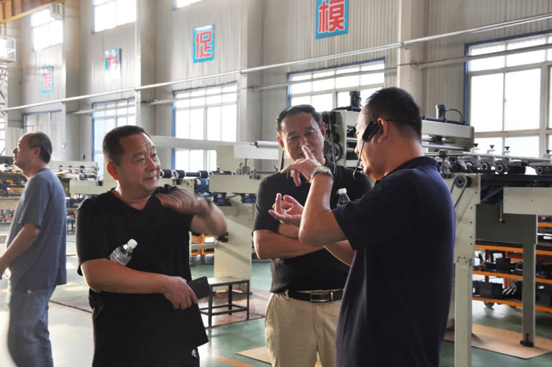 感恩有您，一路同行--熱烈歡迎保定包裝協(xié)會蒞臨信川參觀指導(dǎo)！