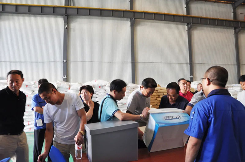 感恩有您，一路同行--熱烈歡迎保定包裝協(xié)會蒞臨信川參觀指導(dǎo)！