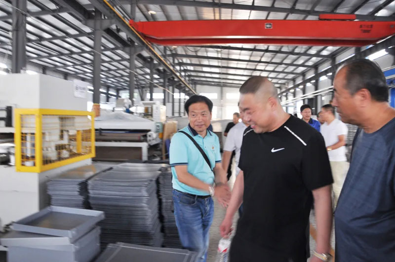 感恩有您，一路同行--熱烈歡迎保定包裝協(xié)會蒞臨信川參觀指導(dǎo)！