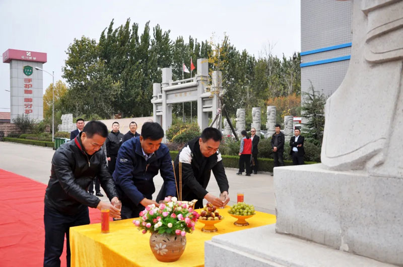 熱烈歡迎華商書(shū)院物流包裝聯(lián)盟蒞臨山東天利源參觀交流！