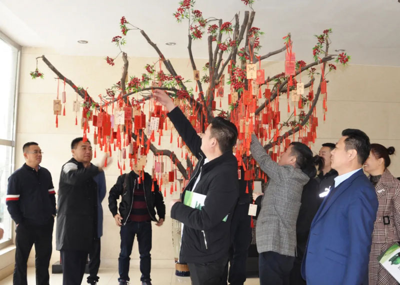 熱烈歡迎華商書(shū)院物流包裝聯(lián)盟蒞臨山東天利源參觀交流！