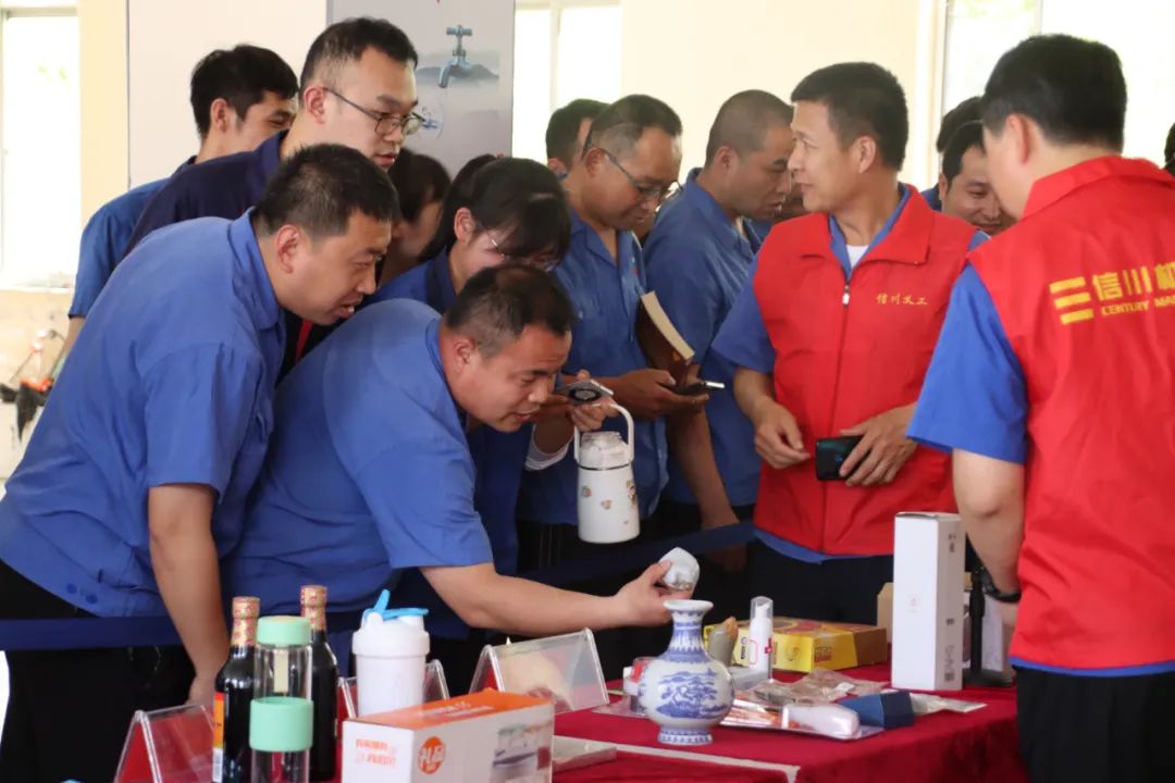 風(fēng)雨十五載 聚力筑未來 | 信川機(jī)械舉辦慶十五周年“斷舍離”義賣會！